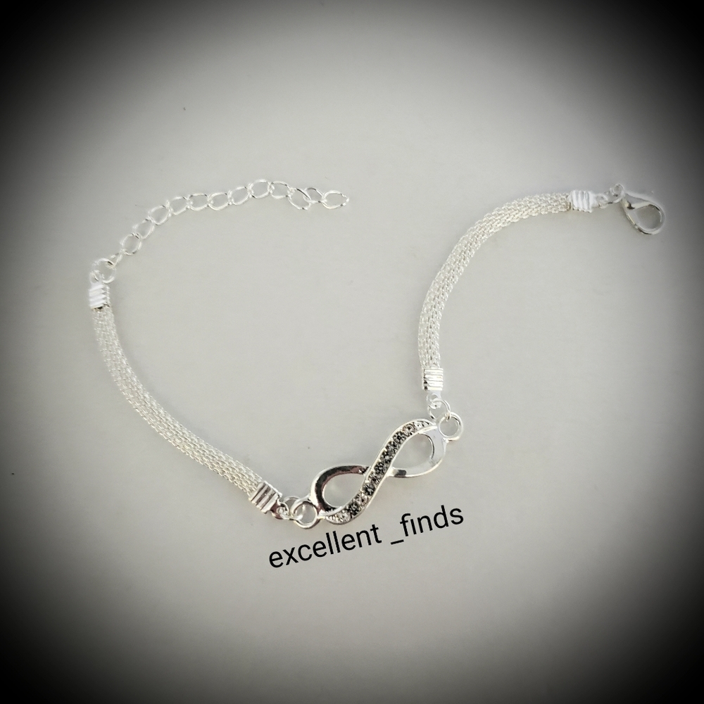NEW Silver Infinity Bracelet with Rhinestones